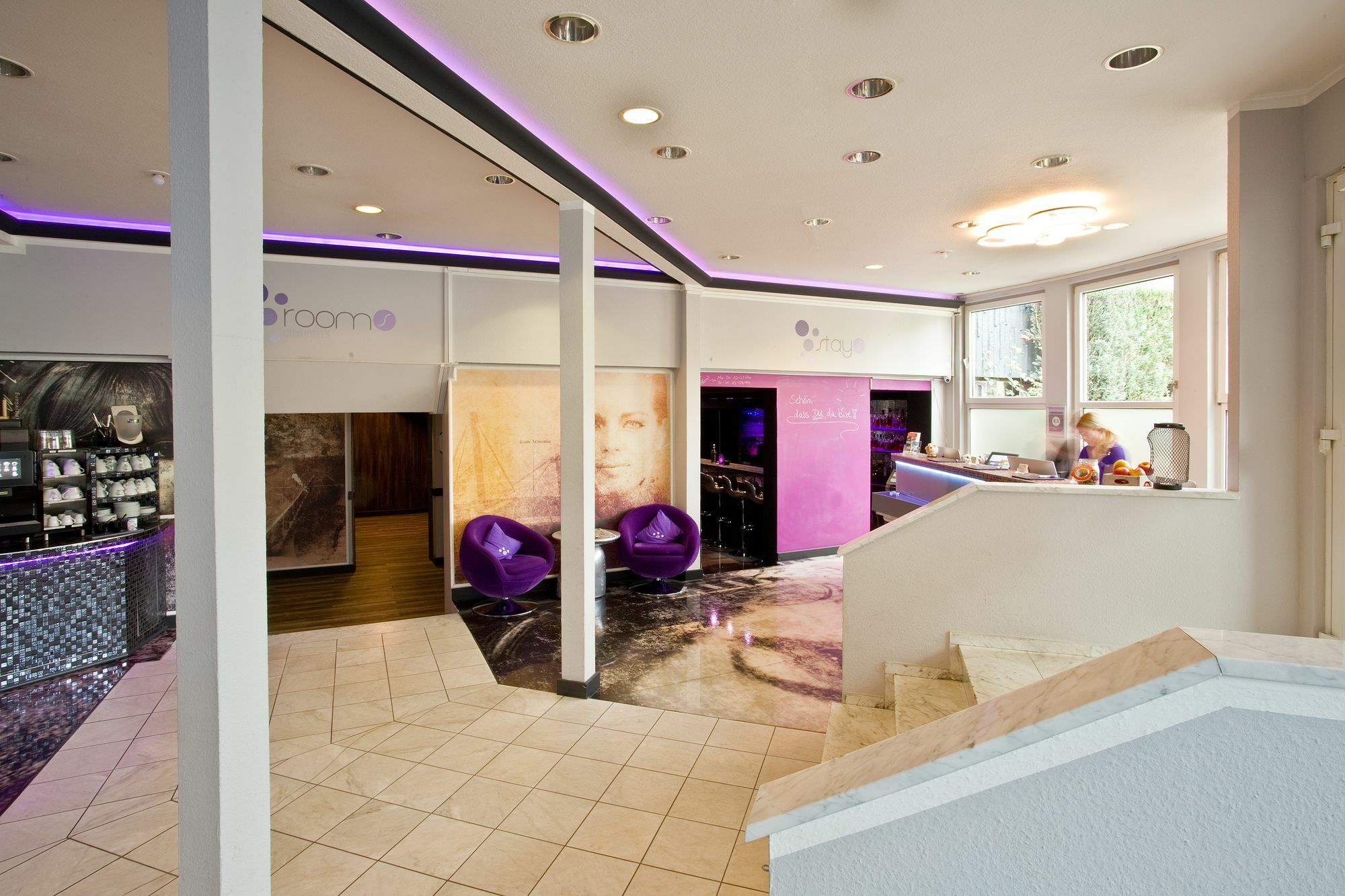 Hotel Plaza Design