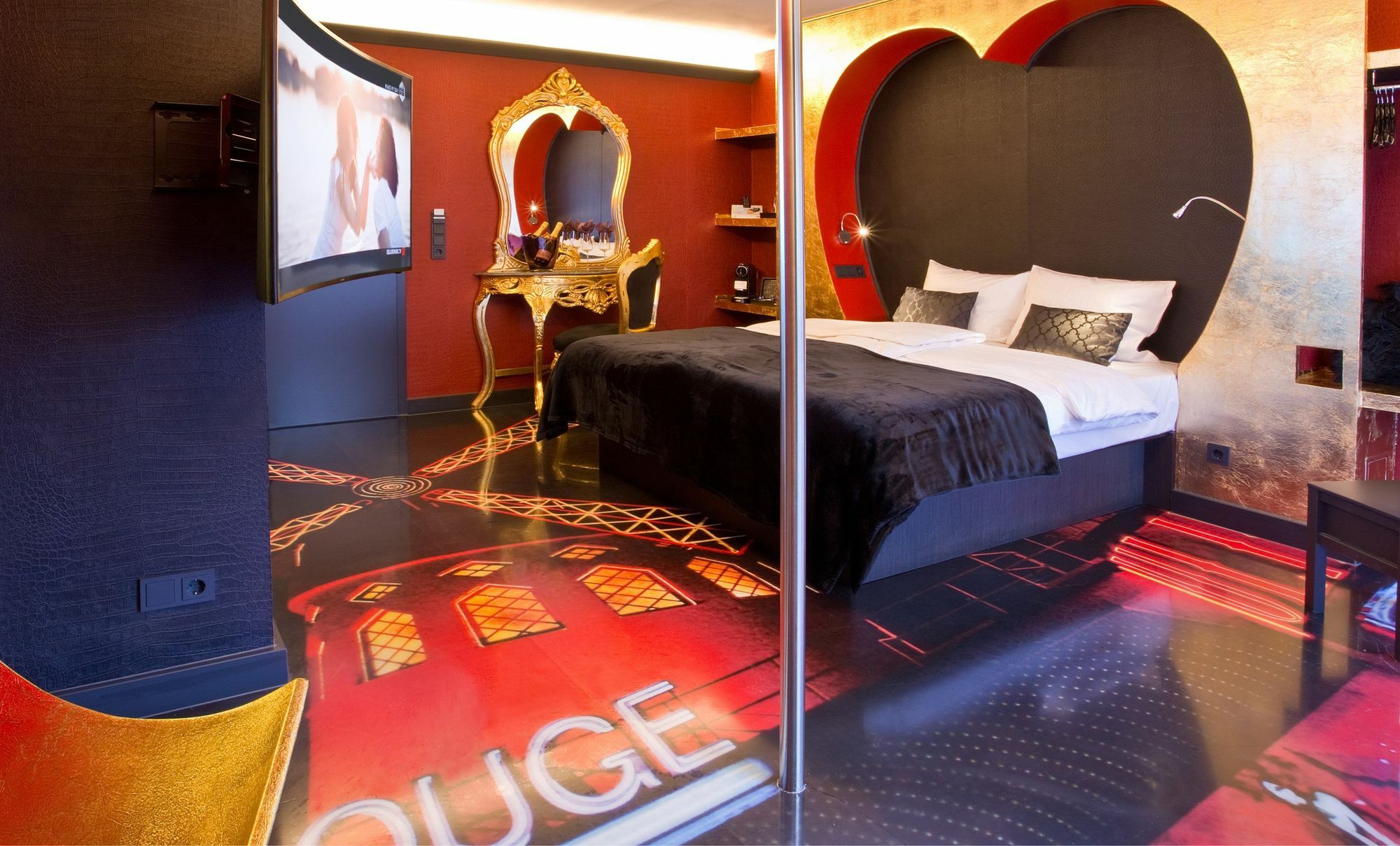 Hotel Plaza Design 4*