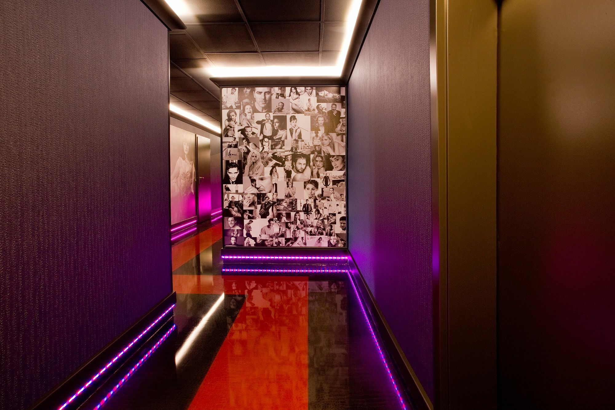 Hotel Plaza Design 4*