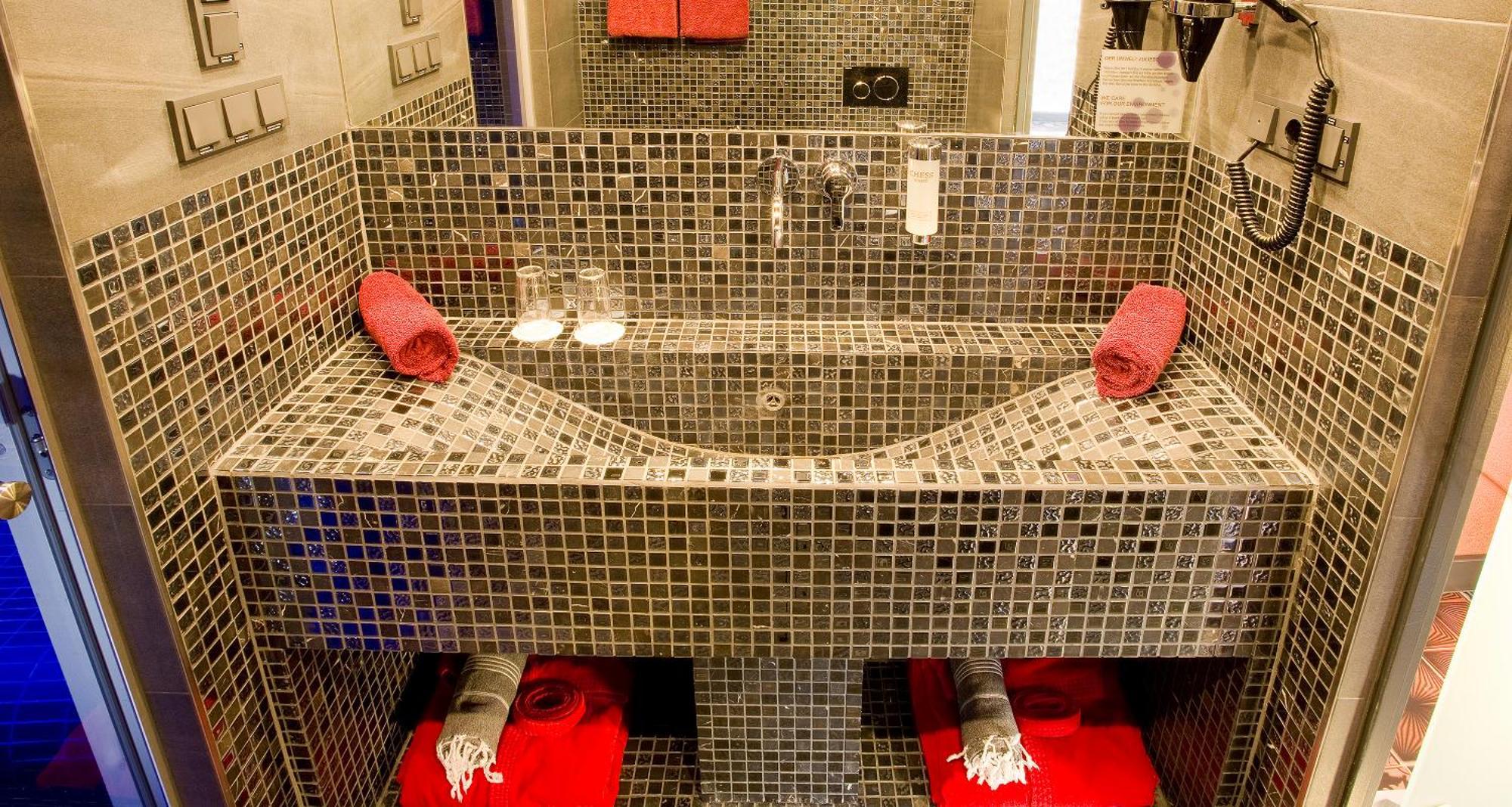 Plaza Design Hotel