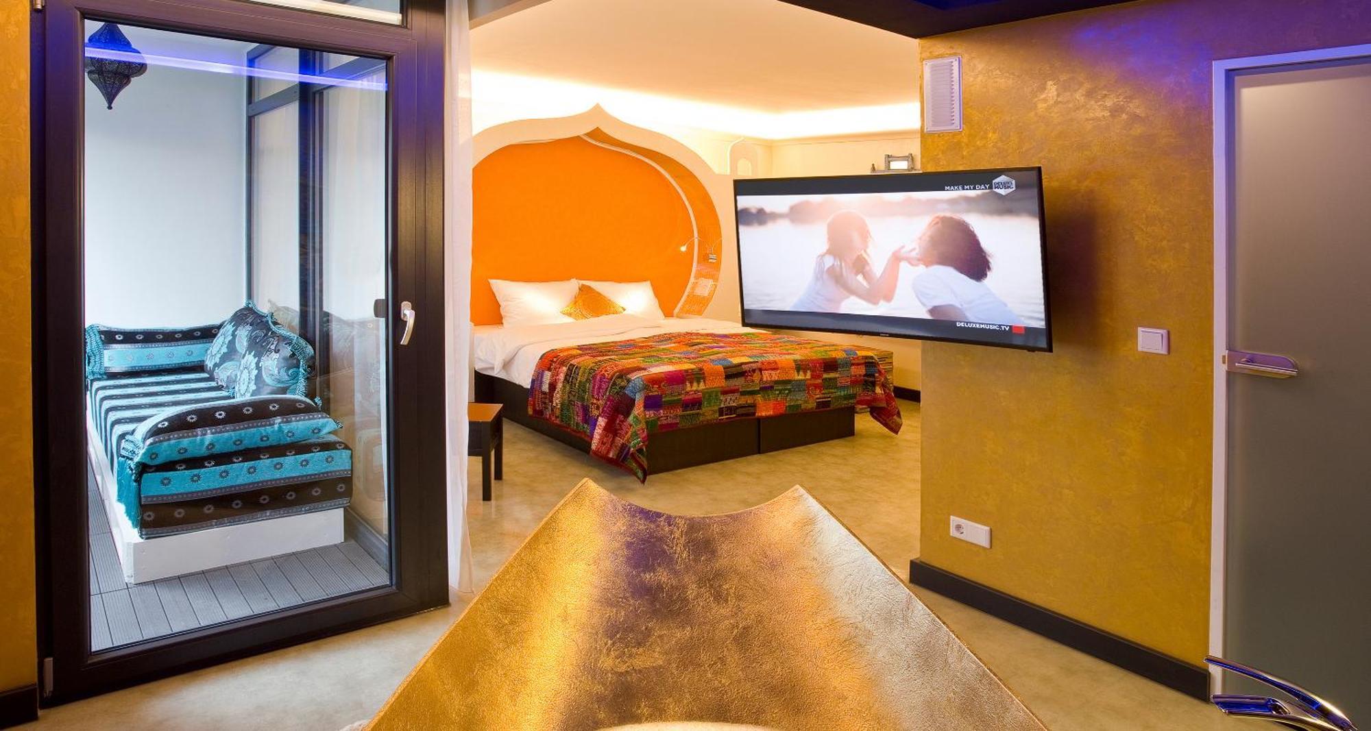 Plaza Design Hotel